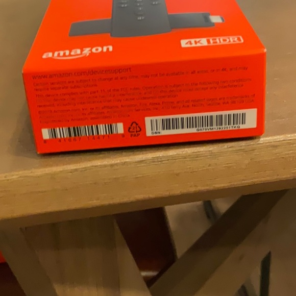 Amazon 4K Streaming Stick with Voice Remote - Picture 6 of 6